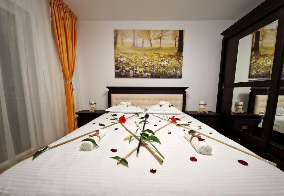 Forest Intimate Hideaway - Sub Padure Love Nest Apartment Brașov Exterior foto