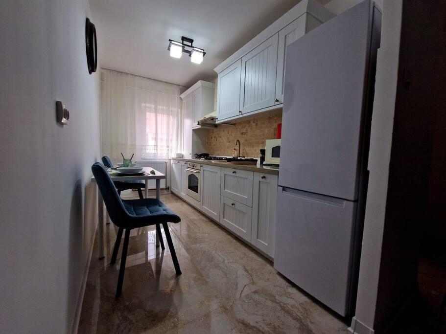 Forest Intimate Hideaway - Sub Padure Love Nest Apartment Brașov Exterior foto